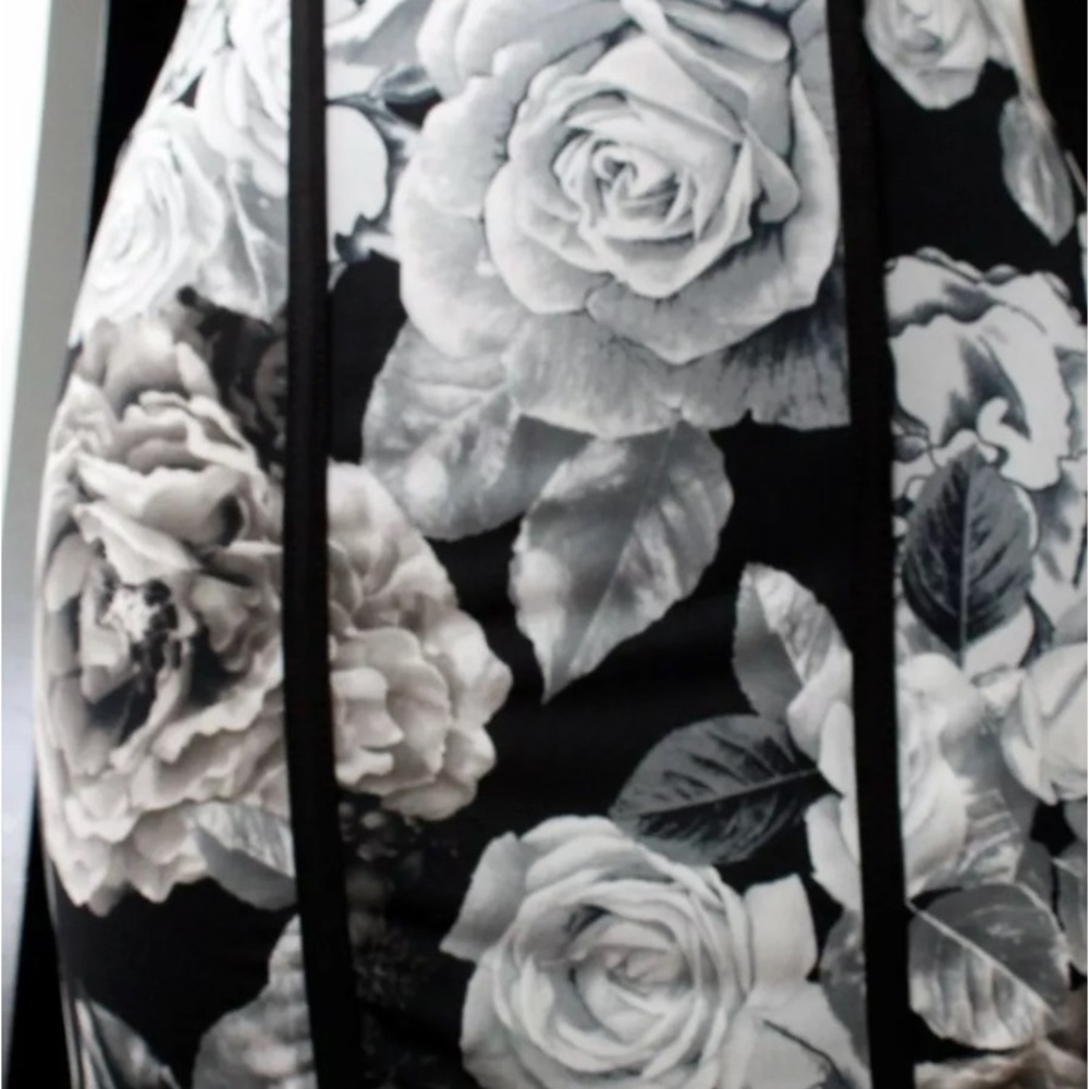 “MYSTIC" ROSE DRESS. Adjustable bra strap. size M - Picture 3 of 8